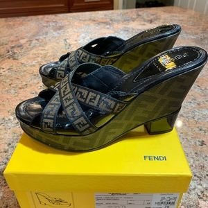 Fendi size 37 like new